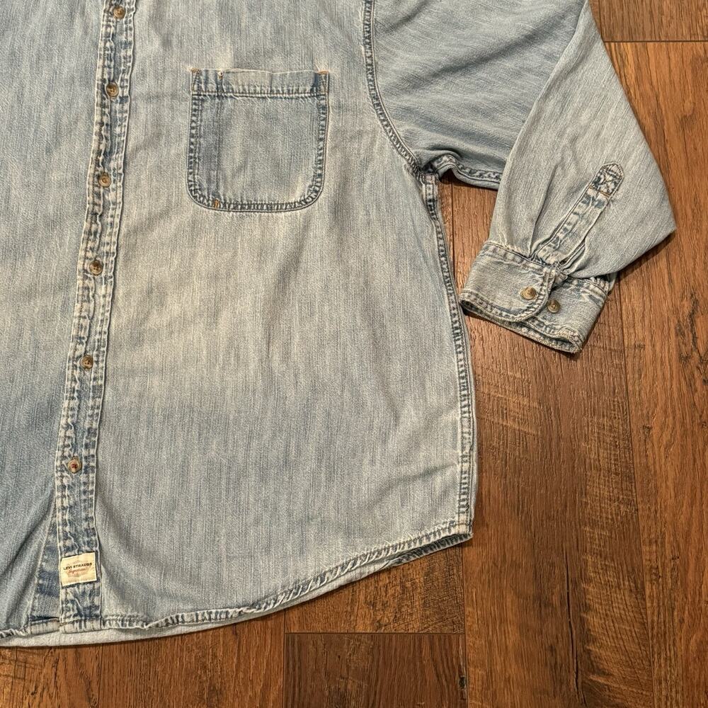 Vintage Levis Shirt Men's 2XL Blue Denim Button Down Shirt Western Pocket VTG - Picture 3 of 10